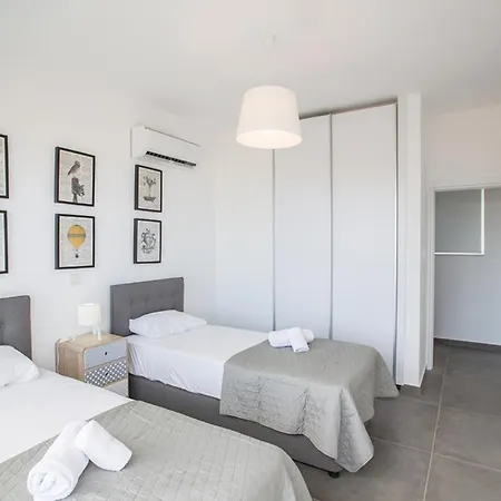 Exclusive 4 Bed With Majestic Sea Views 1686 Villa *